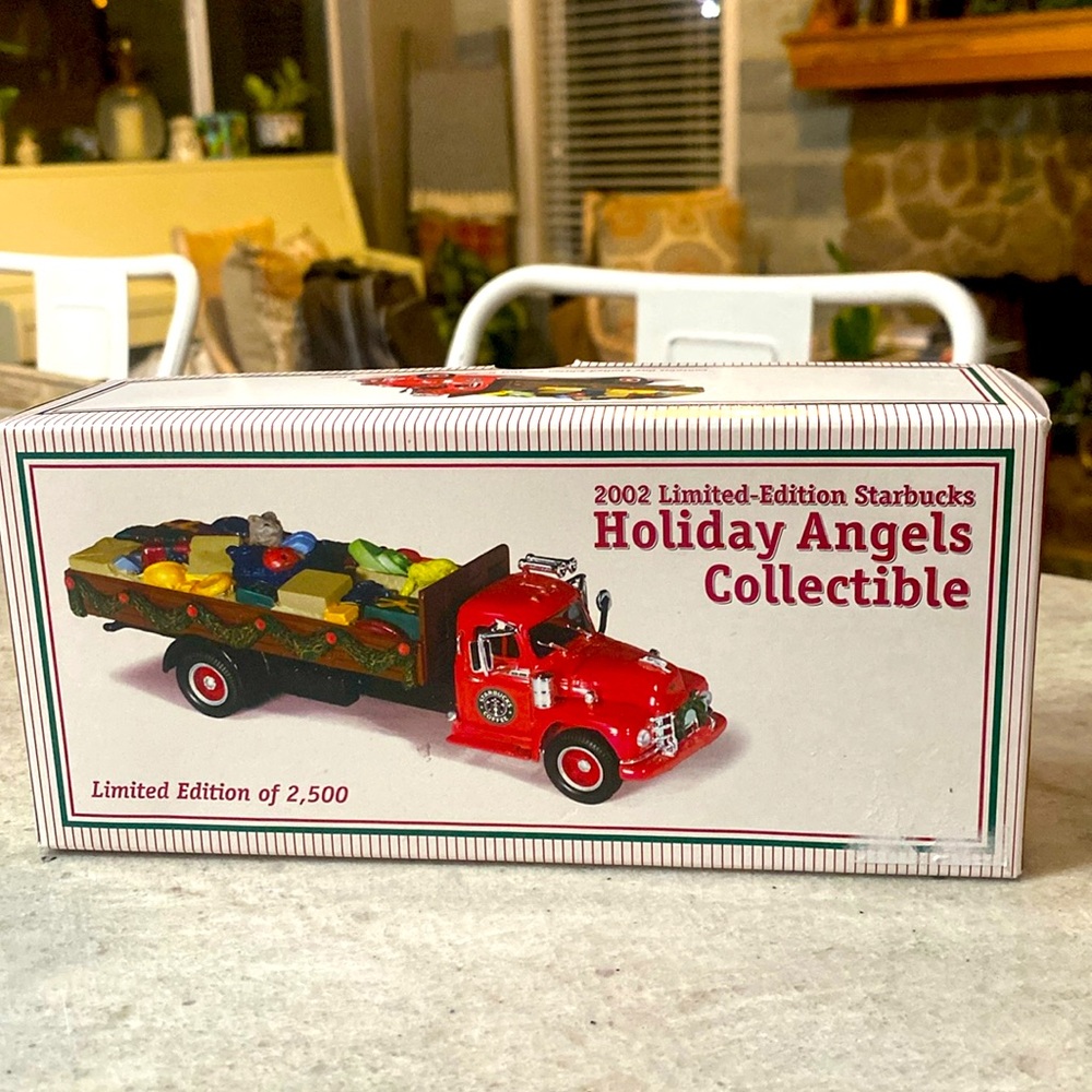 Rare!!! Corgi Vintage Starbucks 2002 Limited Edition Holiday Angels Collectible